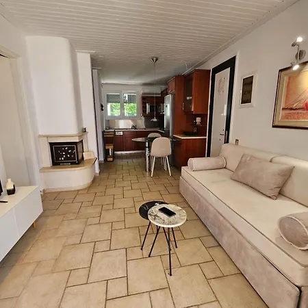 Beachfront House 13 ,glyfada Holiday home Glyfada (Corfu)
