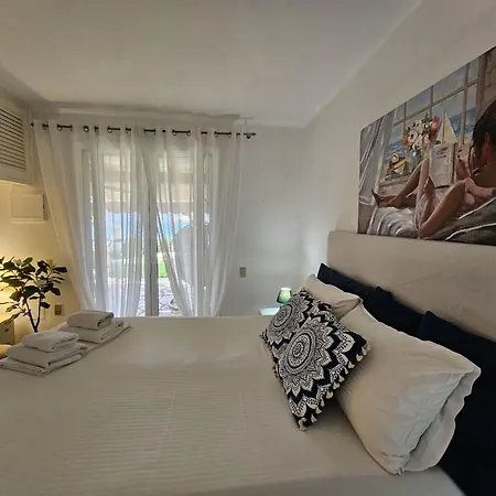 Beachfront House 13 ,glyfada * Glyfada (Corfu)