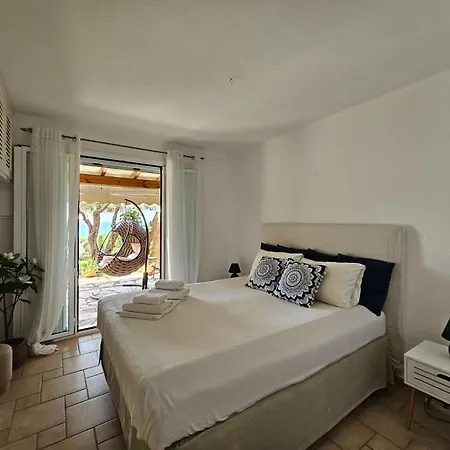 Beachfront House 13 ,glyfada * Glyfada (Corfu)