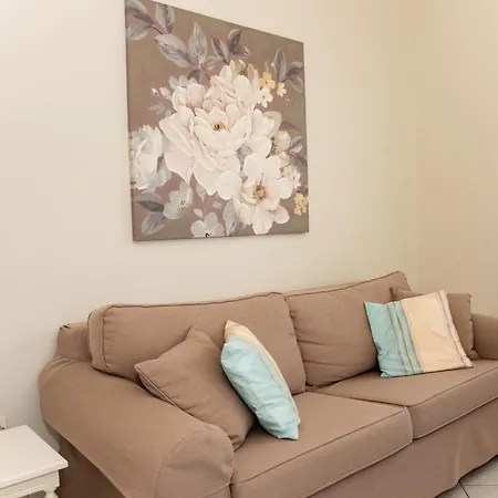 Theashomly Apartment