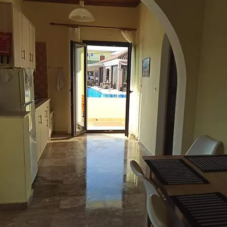 Apartment Amadeus Hawaii & Sidari (Corfu)