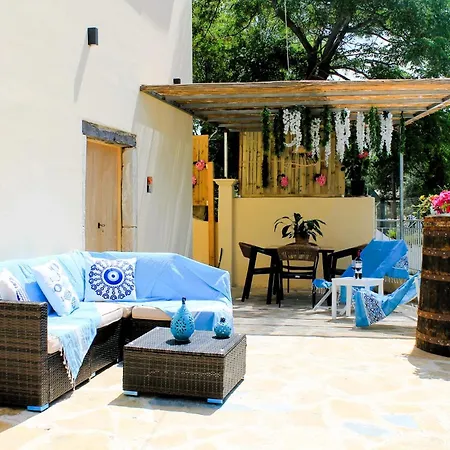 Linos House