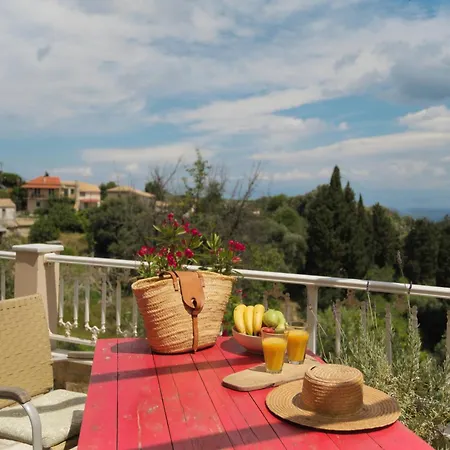 Zacharenia Cozy House With Sea Views Holiday home