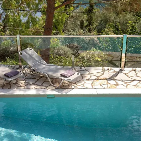 Villa Anastar Agios Stefanos (Thinali)