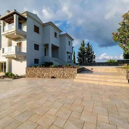 Villa Althea 1 Kompitsion