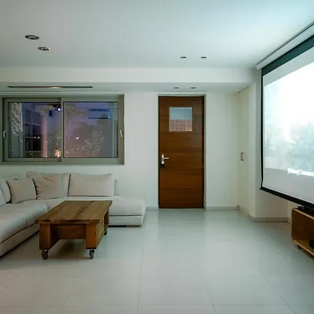 Melithea Seaview *