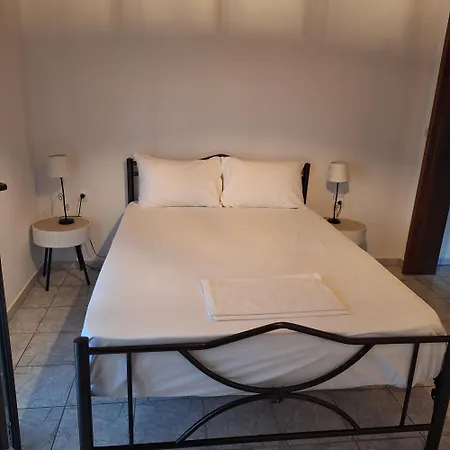 Areti Apartment *