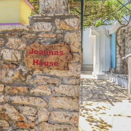 Apartment Joannas Sea-view Stone House