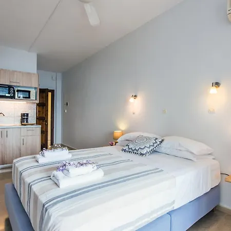 Mediterranean Blue Sea Hotel *