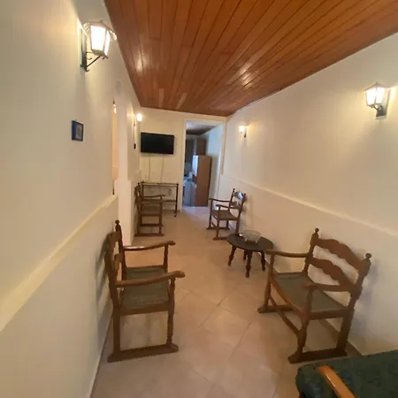 Tsakos Maisonette Apartment