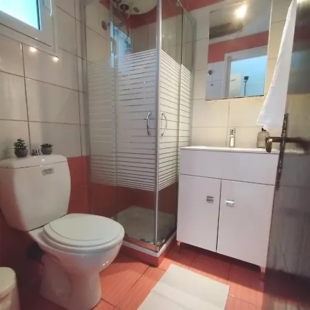 Cozy House Apartment Kanálion