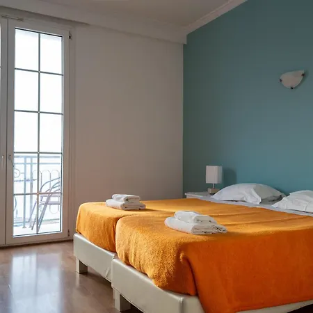 City Marina Hotel 3*
