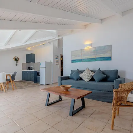 Oceanis Aparthotel