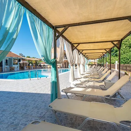 Sandy Complex By Konnect - Poolside & Seaside Kávos