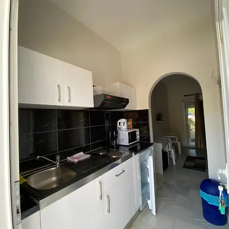 Basilika Haus Georgia Apartment Marathias (Corfu)