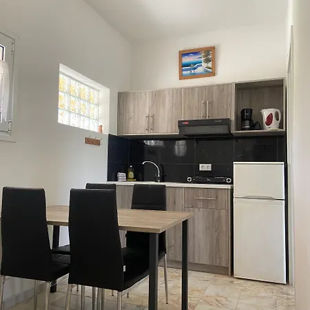 Basilika Haus Georgia Apartment