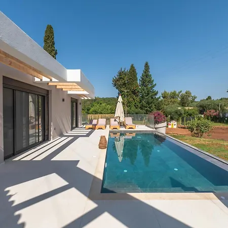 Danai Villa *