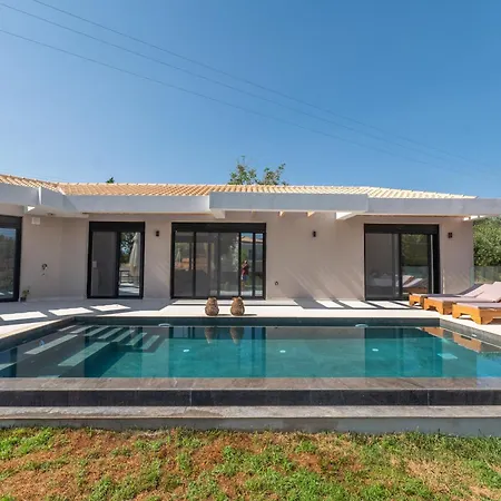 Villa Danai Gouvia