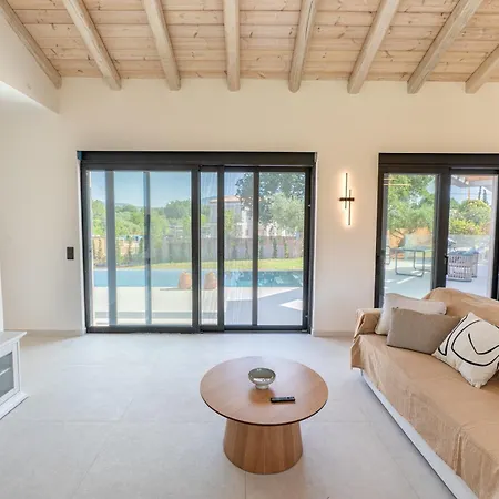 Danai Villa