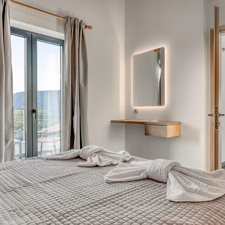 Dafni & Nikos Corfu Villa *