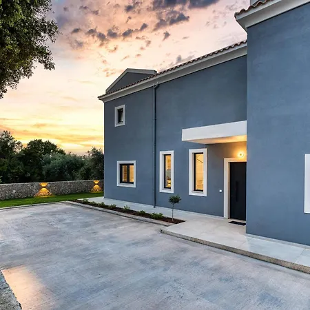 Dafni & Nikos Corfu