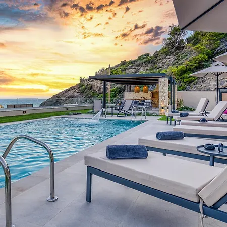Avale Luxury