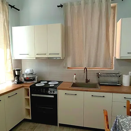 Apartment Kantouni *
