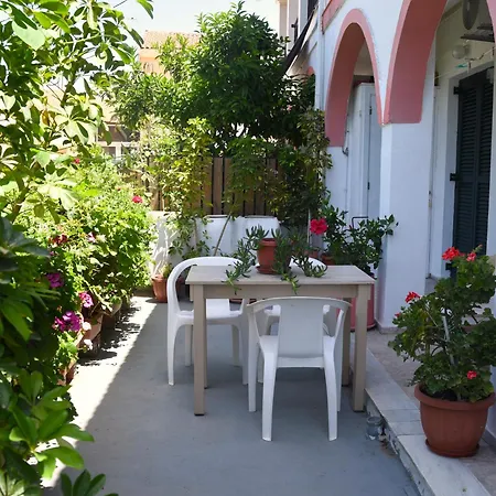 Nefeli Mare * Kavos