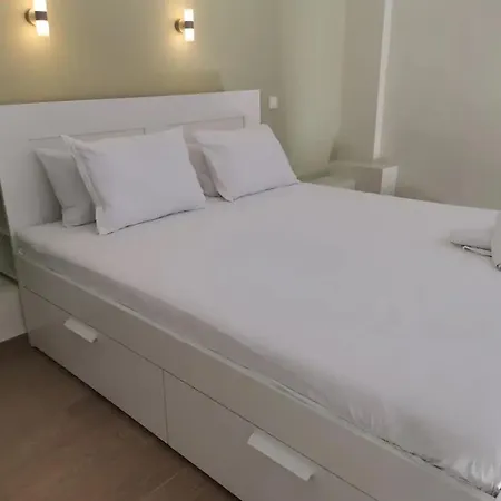 Apartment Little Fox Corfu 1 *