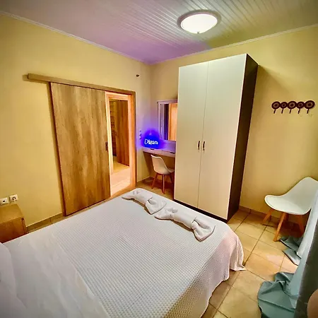 Janos Seaview House Holiday home *