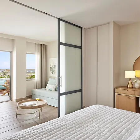 Marbella, Mar-bella Collection Resort