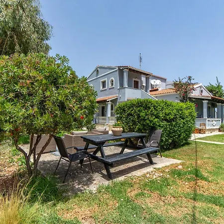 Apartment Maria Almiros Beach