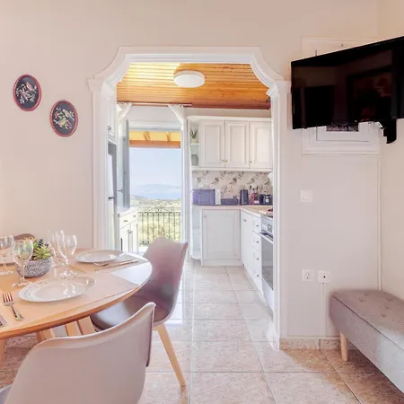 Mount Galision Martyrs Apartment