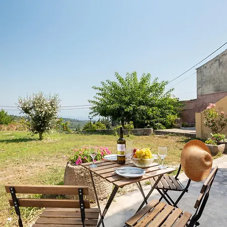 Casa Jinjola Holiday home