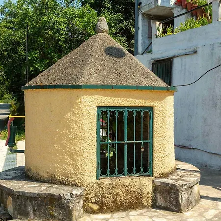 Holiday home Casa Jinjola
