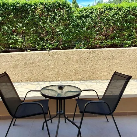Hotel Paleo *