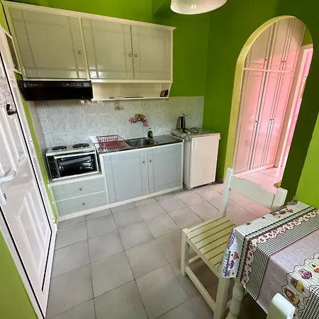 Telis Apartment Roda (Corfu)