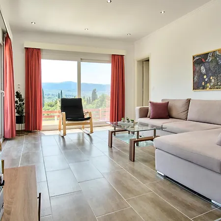 Del Capitano Villa