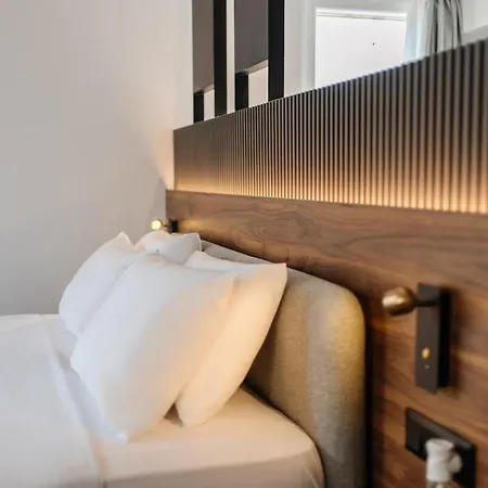 Kantoni Apartment