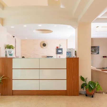 Corfu Maris Hotel