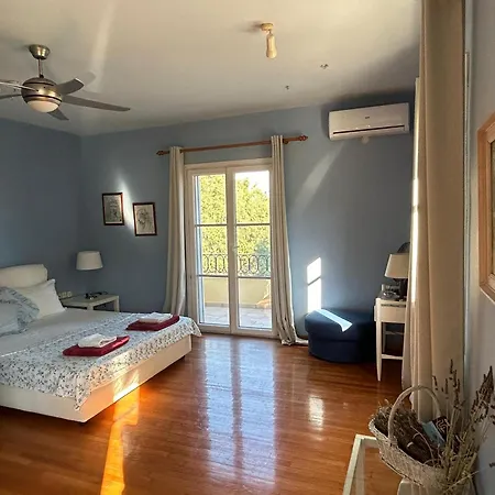 Spacious House Close To And Corfu Town Holiday home *