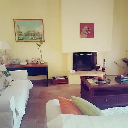 Spacious House Close To And Corfu Town *