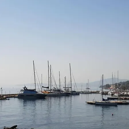 Spacious House Close To And Corfu Town *