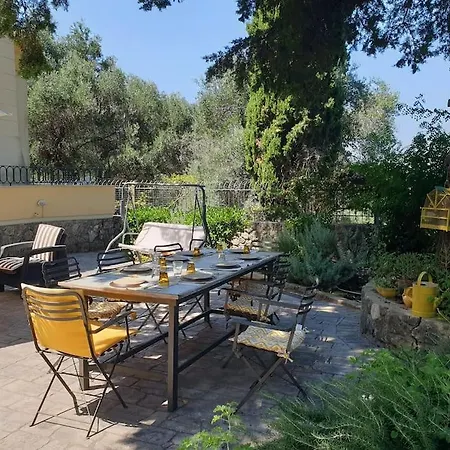 Holiday home Spacious House Close To And Corfu Town *
