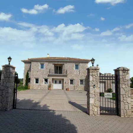 Balatsinos Villa