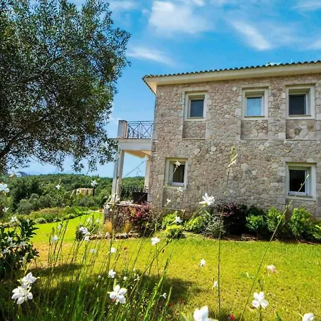 Balatsinos Villa Poulades