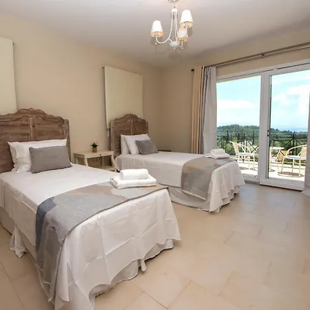 Villa Balatsinos *