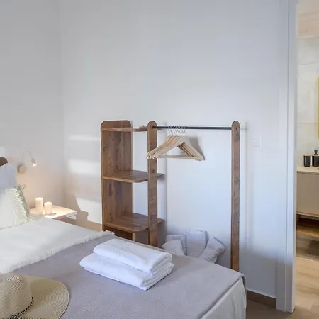 Ninemia Seaview By Estia Holiday home *