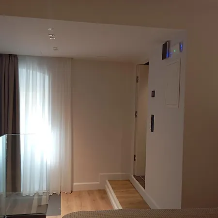 Kantoni Apartment