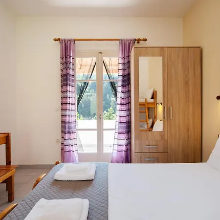 Guest house Anneta Vitalades